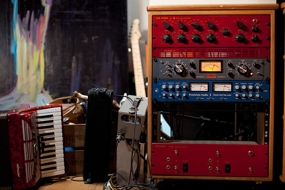mh studio-30