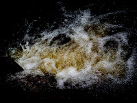 010817-960