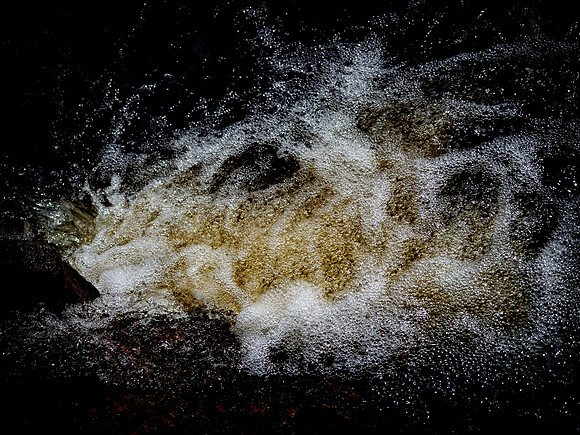 010817-960