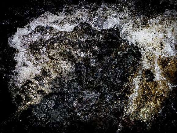 010817-598