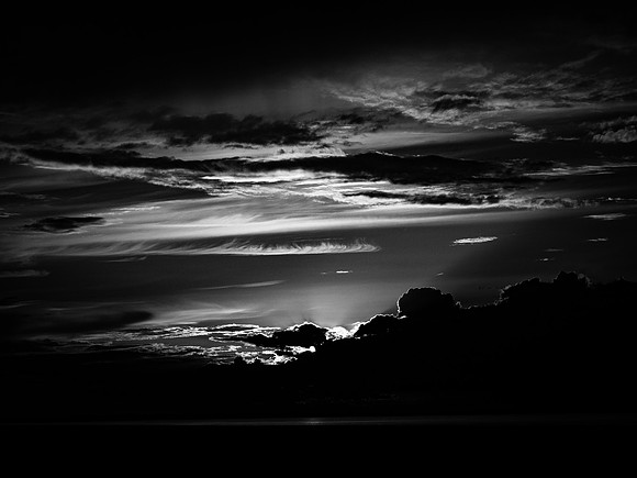 310817-30
