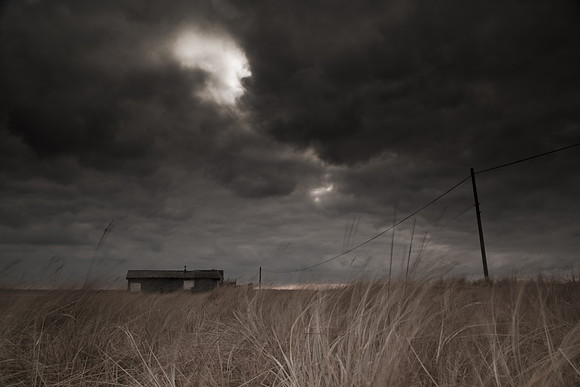 black house 1