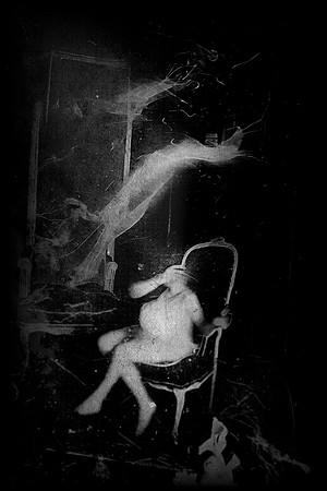 100823-2-9
