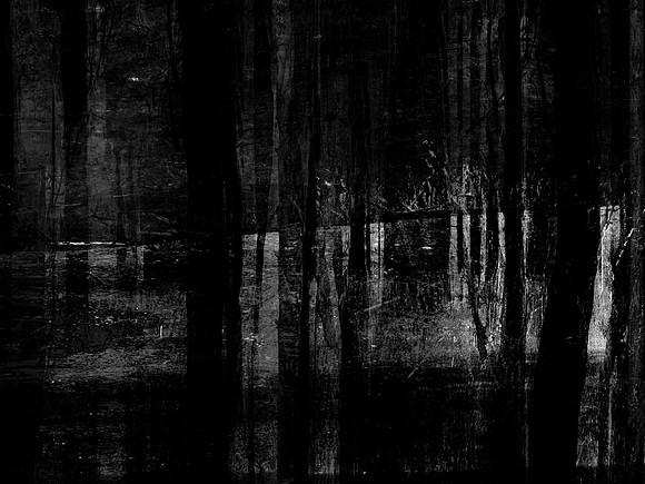 RED-BW-9