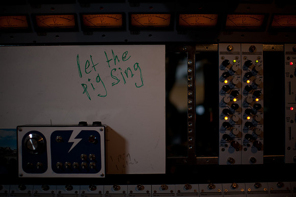 mh studio-64