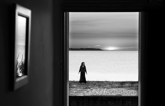 Woman at the door 1