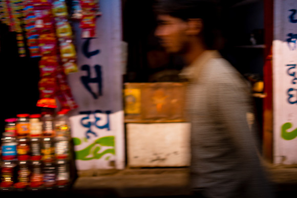INDIA-2270