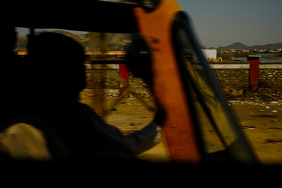 INDIA-11068