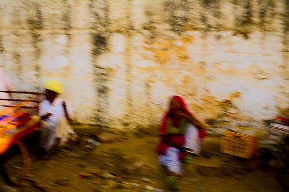 INDIA-8670