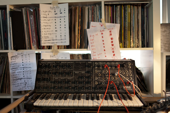 mh studio-99