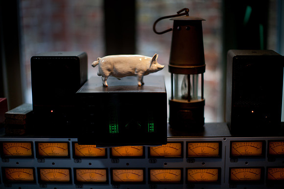 mh studio-60