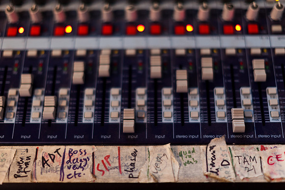mh studio-21